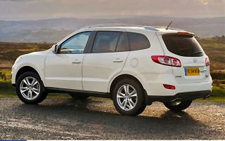 SANTA FE TOWS AWAY BEST VALUE 4X4 AWARD