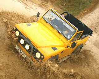 LANDROVERmax! MOVES TO STONELEIGH PARK 28/30th August 2010