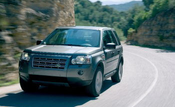 NEW FREELANDER 2 TD4