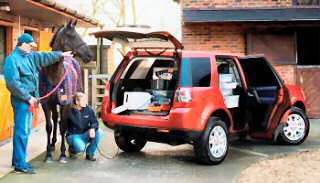 FREELANDER 2 GOES COMMERCIAL